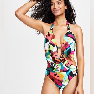 New Bar III One Piece Bathing Suit